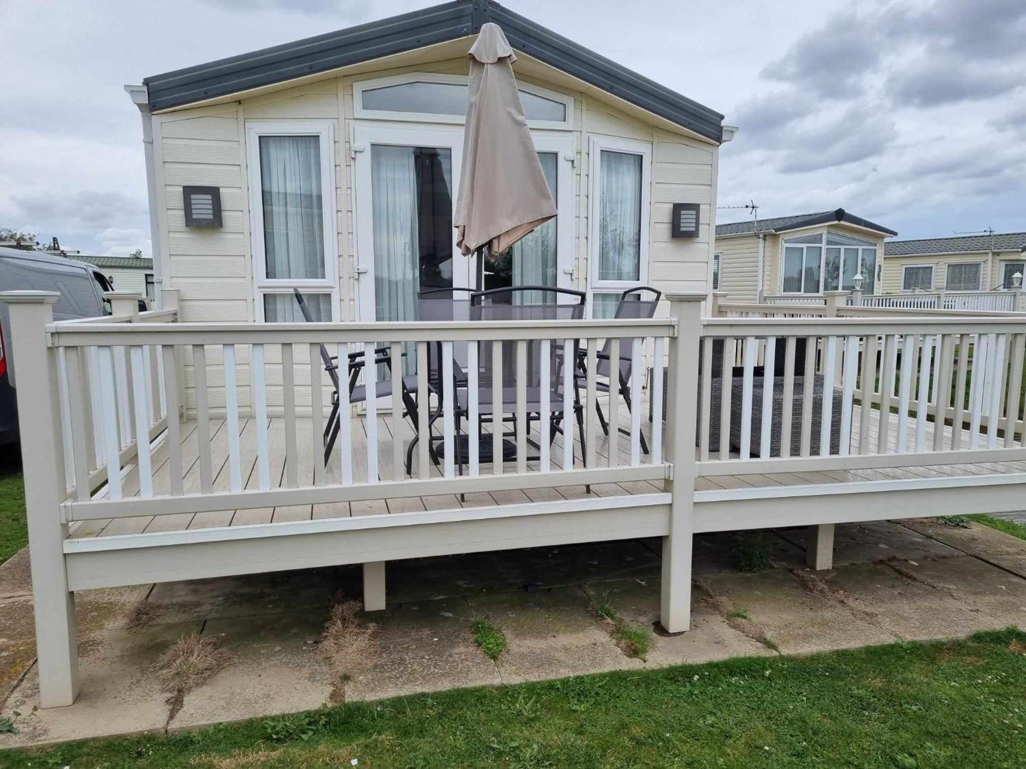 6 Berth Deluxe Ml7 On The Golden Palm Hotel Chapel Saint Leonards Exterior photo